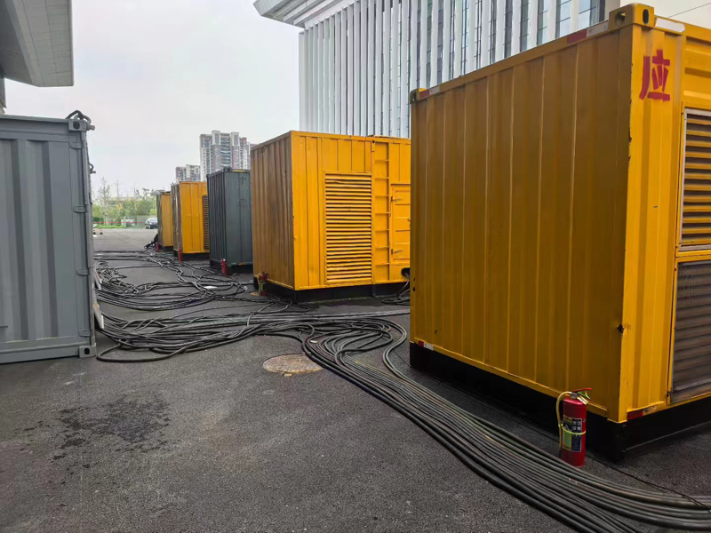 临河不同季节柴油发电机组保养有哪些注意事项?