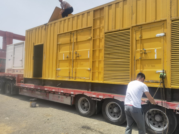 临河发电机出租100KW发电机需要什么规格的电缆线？