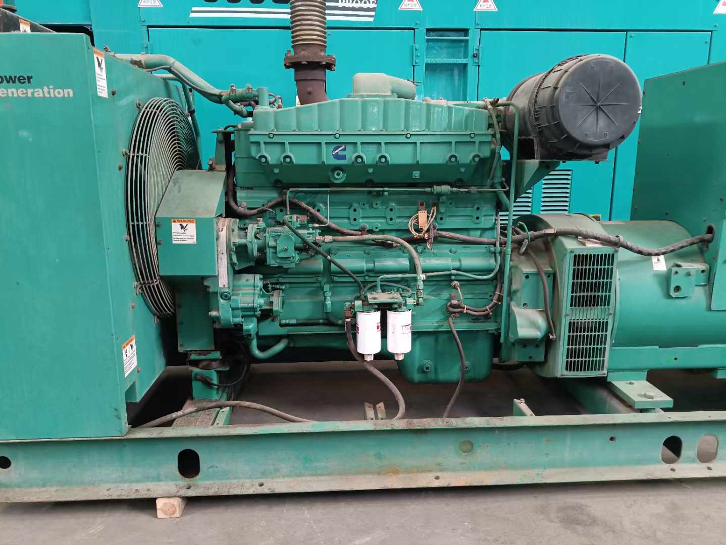 临河过载会对 600kW 柴油发电机组造成哪些损害？