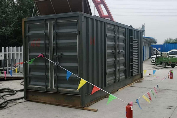 临河发电机租赁空气滤清器多久更换一次?